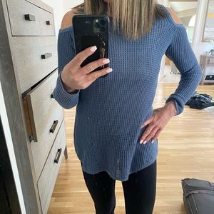 Shoulder cutout lightweight sweater. Worn once no tags.